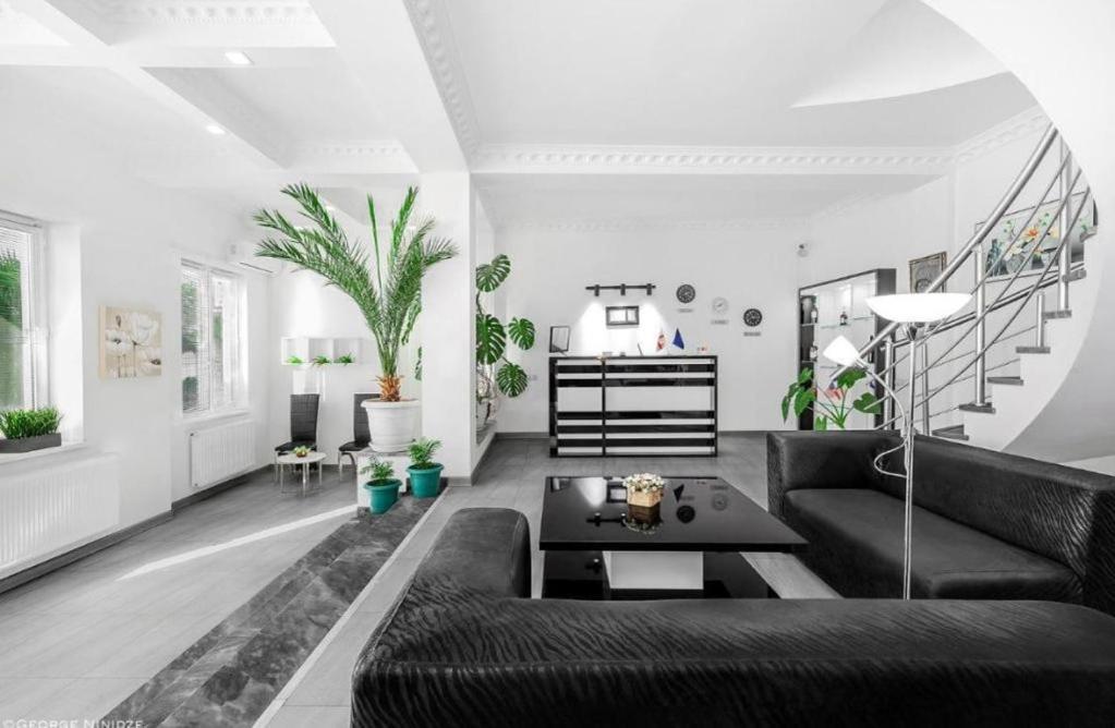 Hotel White House Tbilisi Exteriér fotografie